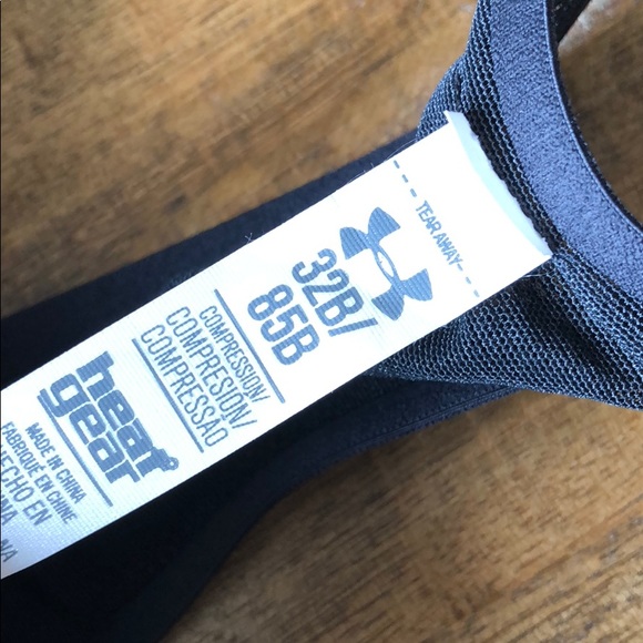 NWT Under Armour High Impact Support Sports Bra - Picture 3 of 4